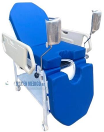 CAMILLA GINECOLOGICA ELECTRICA CON PERNERAS Y BARANDAS EN ABS, ALTURA GRADUABLE
